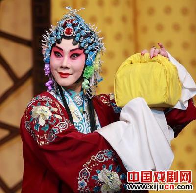 董圆圆梅派暨新排剧目汇报演出《穆桂英挂帅》