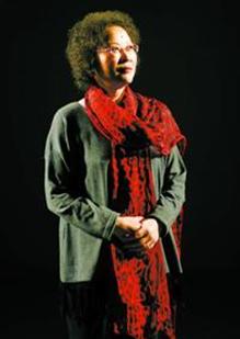 上海越剧院院长李莉为何能不断妙笔生花？