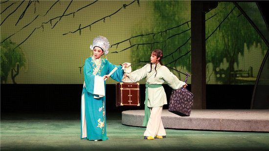 吴凤花主演的越剧《梁山伯与祝英台》亮相京城