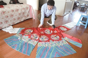 长春伯桓评剧团团长：一个不赚钱还搭钱的团长