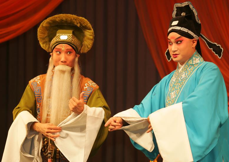 天津评剧院演出评剧《刘伶醉酒》《白蛇传》 《包公赔情》