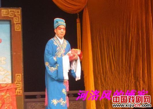 偃师市豫剧团演出古装豫剧《骨肉情仇》
