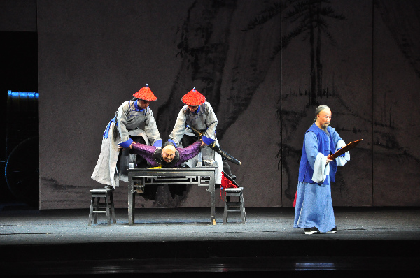 廉政大戏晋剧《于成龙》在运城市演出