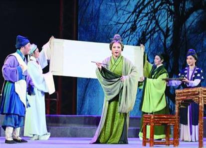 越剧名旦陶琪重返舞台演出越剧《李清照》