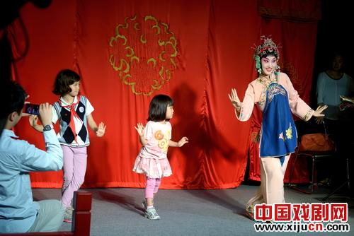 &ldquo;粉墨&rdquo;中国戏曲艺术体验之旅