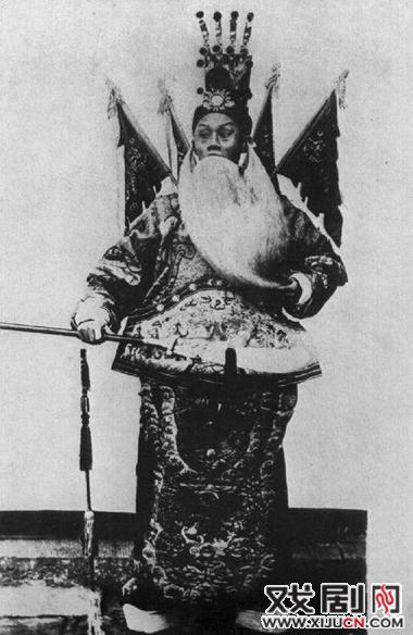 京剧演《星际穿越》，戏曲搞科幻题材，这究竟靠谱么？