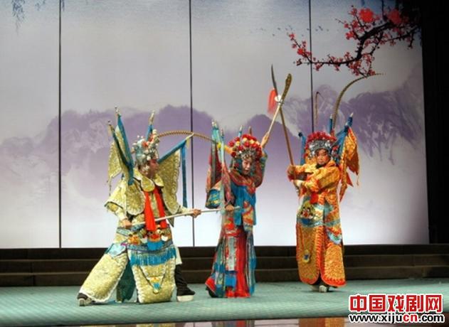 豫剧《梨花归唐&middot;刀劈杨藩》片段欣赏 （孙映雪 薛小宝 刘景文主演）