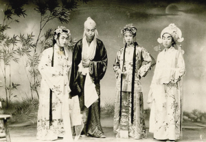 东马圈镇安标垡村的评剧团