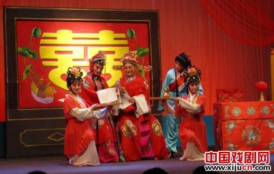 许昌曲剧团《风雪配》