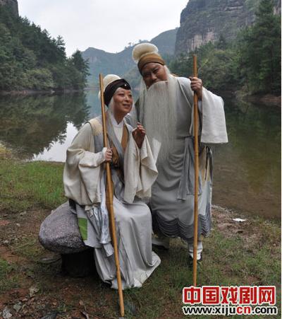 豫剧电影《清风亭》惹哭全场观众