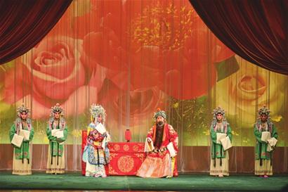 《龙凤呈祥》开启贺岁京剧大戏