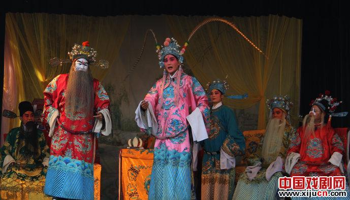 豫剧《桃李梅》