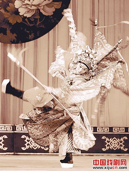 新编历史京剧《将军道》与观众见面