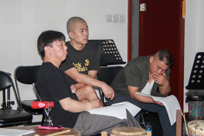 评剧白派剧团在海河剧院召开《借女吊孝》建组会