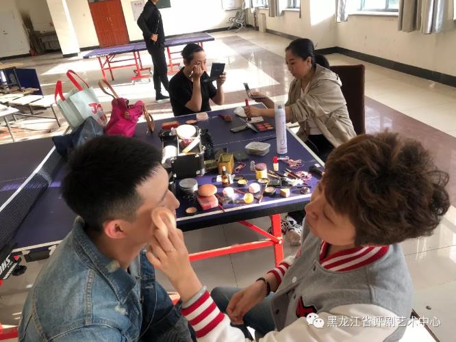 省评剧艺术中心&ldquo;高雅艺术进校园&rdquo;走进黑龙江农业经济职业学院