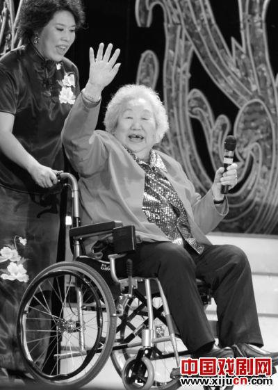 评剧筱派创始人筱俊亭因病去世 享年92岁