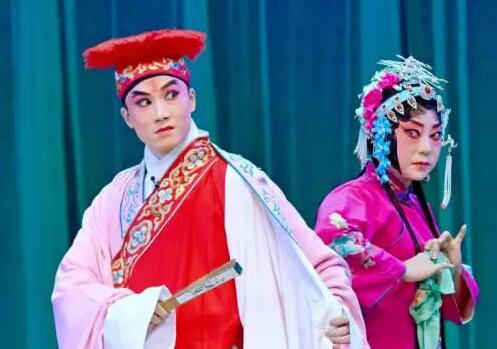 新编川剧《白面虎肖方》