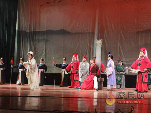 商丘市豫剧院为宁陵人民送上8场精彩的折子戏