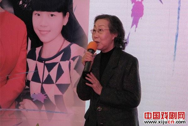 曾昭娟收徒王晓凌、王馨苹、小灵玉仪式