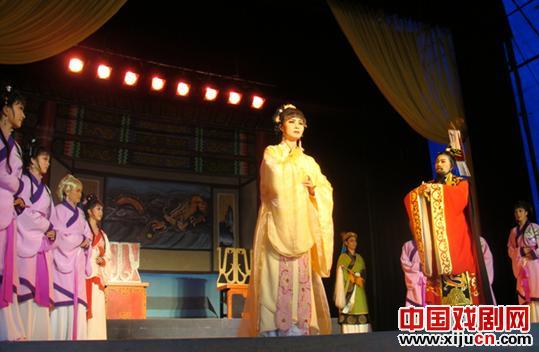 &ldquo;小百花&rdquo;演出越剧大戏《孟丽君》《汉文皇后》《五女拜寿》