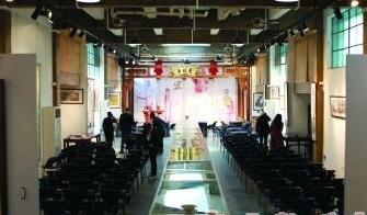 来居本斋听字正腔圆的京剧