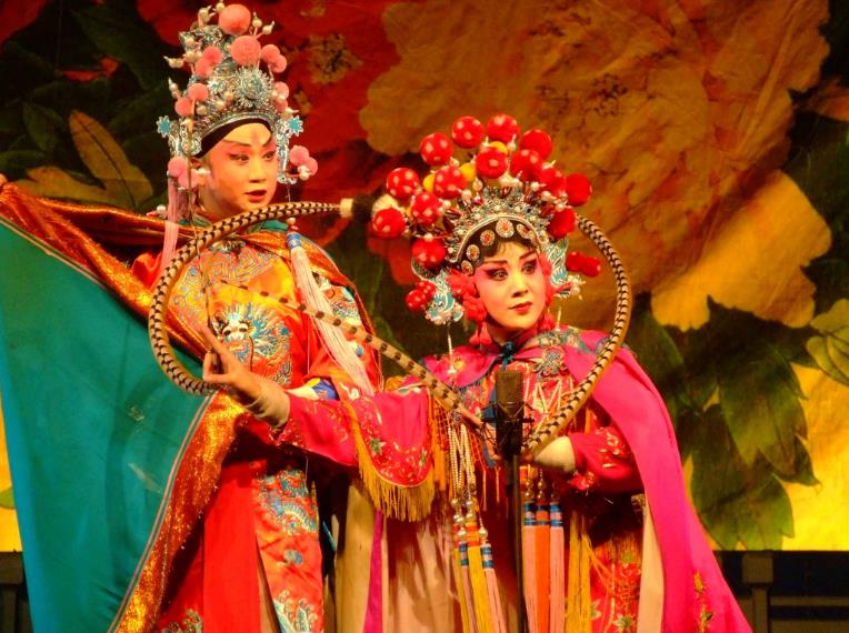 曲剧是南阳的文化现象