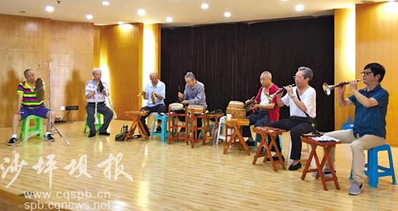 老艺术家&ldquo;抢出&rdquo;川剧音乐