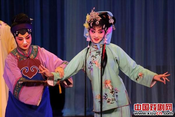 川剧青春版《鸳鸯谱》