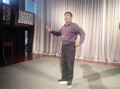 周凯7岁起领工资&ldquo;是京剧赋予了他身上所穿的一针一线，他要一辈子致力于京剧通俗化&rdquo;