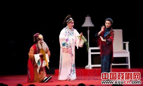 魏海敏领衔台湾国光剧团进京演出《孟小冬》《未央天》