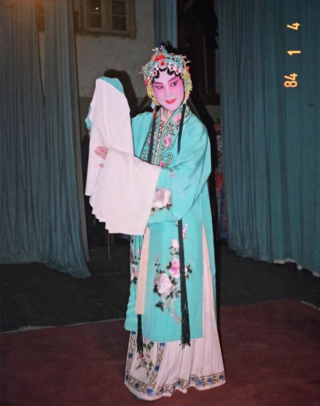 1983年上海梅训班毕业 张传秀演出京剧《凤还巢》