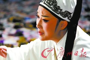 茅威涛：爱是一种世界语