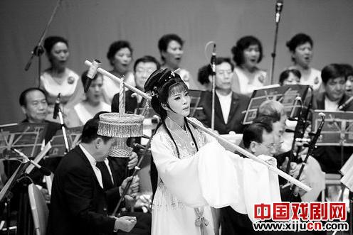 蔡义汉&ldquo;天津大学北洋艺术团越剧艺术研究会&rdquo;十年发展路