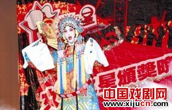 《贵妃醉酒》在校园受追捧