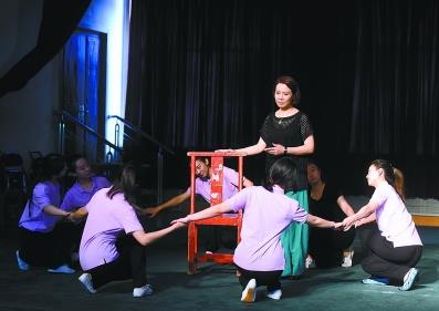 现代京剧《宋家姐妹》修改25稿再登台