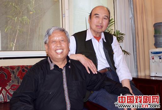 书法家张柱堂&ldquo;掏光家底&rdquo;出资打造现代豫剧《沙枣花开》