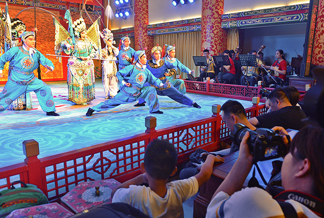 2017走近京剧系列&mdash;&mdash;当京剧遇上戏画