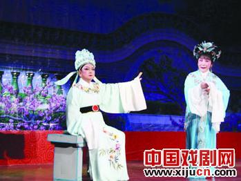 浦兴越剧团上演《真假驸马》