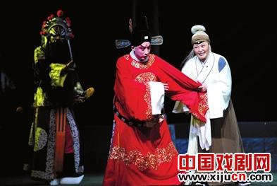 新版京剧《清风亭》首次面对媒体公开彩排