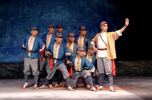 《红色经典&middot;京剧现代戏精粹》在南宁首演