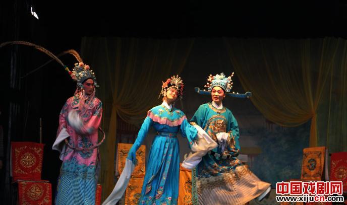 豫剧《桃李梅》