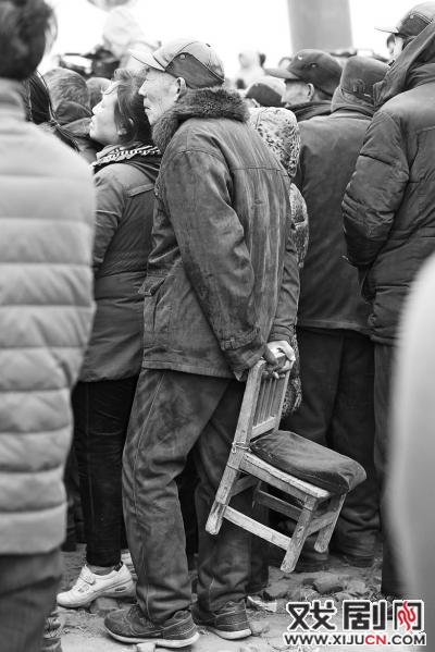 河南豫剧院老中青三代演员下乡唱大戏