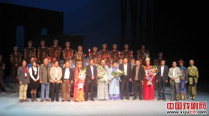 豫剧《斗笠县令》