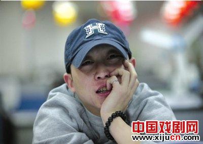 谭元寿欣慰正岩挑大梁