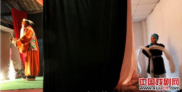 &ldquo;草根剧团&rdquo;陈家花园川剧团演出《白邙赠镯》、《鸿雁传书》、《泥壁楼》等