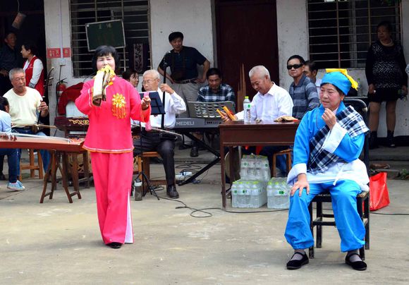 湖北钟祥胡集镇曲剧二班