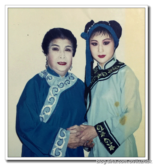 孙宁宁与恩师花淑兰