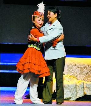 豫剧《天山雪莲》编剧肖帅谈豫剧传承与发展