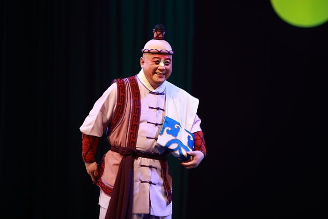 金不换获第28届上海白玉兰戏剧奖