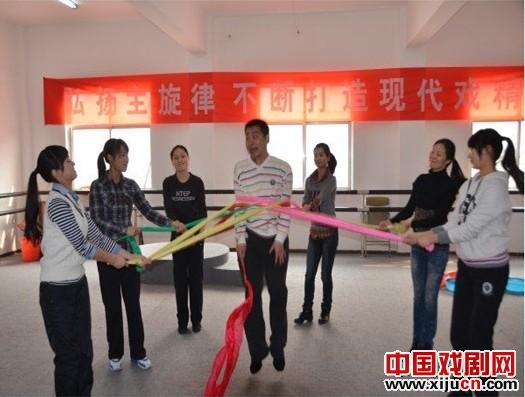 河南省豫剧三团恢复《蚂蜂庄的姑爷》